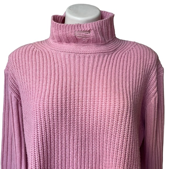 POL Chunky Mock Turtleneck Wide Sleeve Cropped Hi-Low Hem Distressed Sweater - Picture 7 of 16